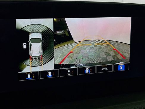 Used 2026 Buick Encore GX Sport Touring w/ Advanced Technology Package image 18