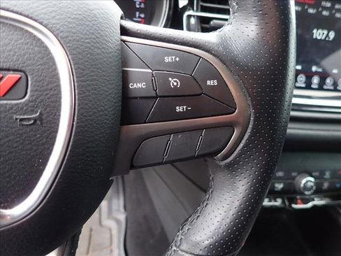 Used 2022 Dodge Durango SXT AWD/4WD image 14