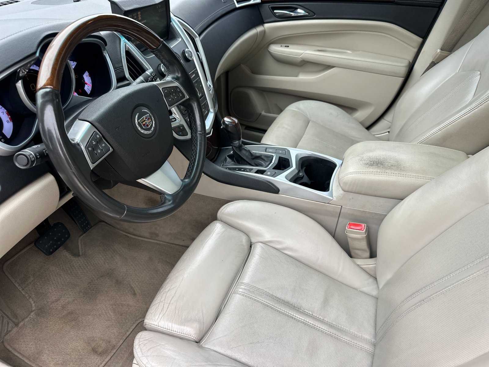 Used 2011 Cadillac SRX Performance FWD image 10