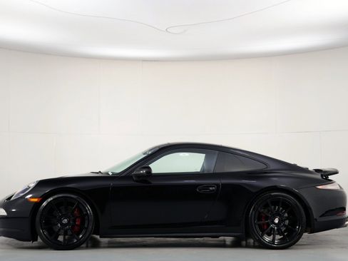 Used 2015 Porsche 911 Carrera 4S image 9