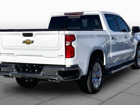 Used 2021 Chevrolet Silverado 1500 LTZ AWD/4WD image 13