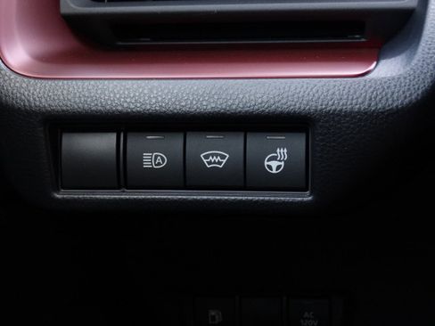 New 2026 Toyota Prius Plug-In Hybrid FWD image 30
