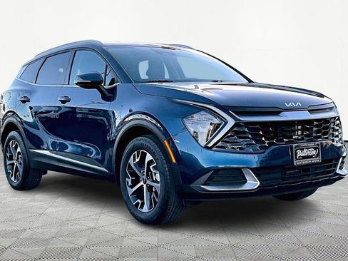 Used 2023 Kia Sportage EX image 5