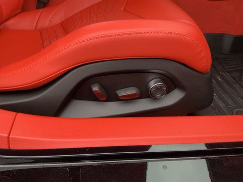 Used 2026 Chevrolet Corvette Stingray Premium Conv w/ 3LT RWD image 60