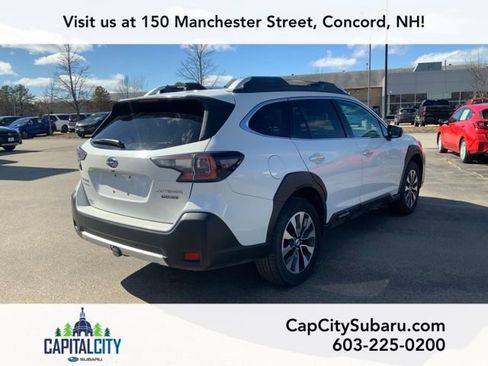Used 2023 Subaru Outback Touring AWD/4WD image 6