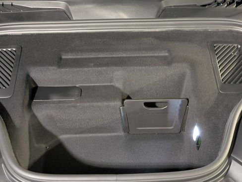 New 2026 Porsche Macan 4 Electric image 28