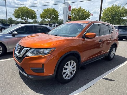 Used 2017 Nissan Rogue S FWD image 14