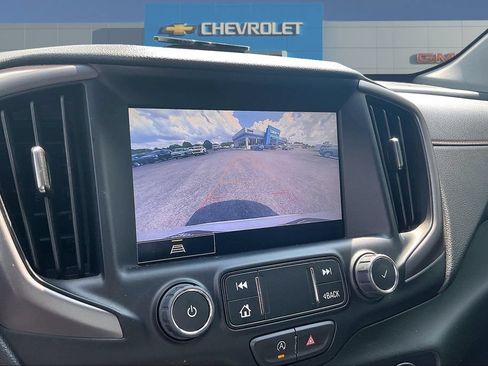 Used 2022 GMC Terrain AT4 w/ Infotainment Package II AWD/4WD image 14
