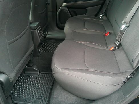 Used 2019 Jeep Compass Sport w/ Cold Weather Group image 29