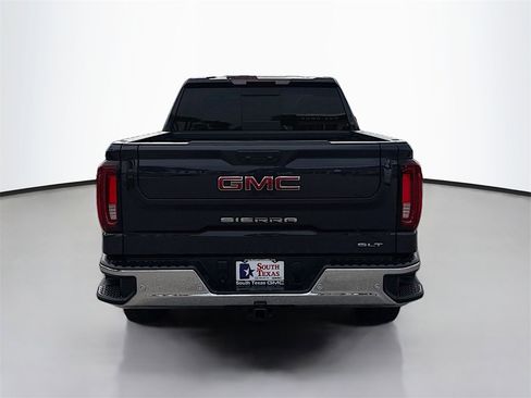 Used 2025 GMC Sierra 1500 SLT image 6