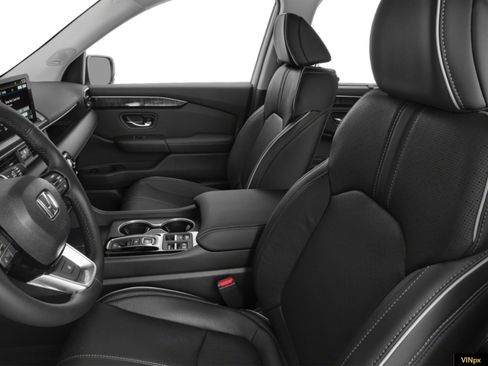 Used 2023 Honda Pilot Elite image 4