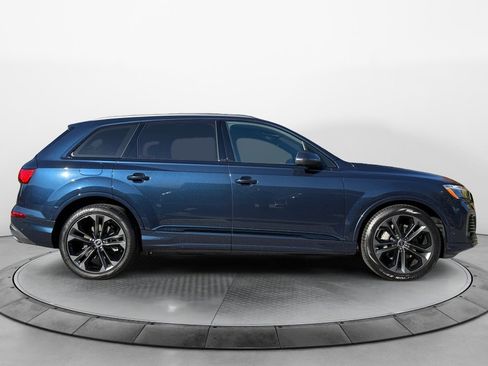 Certified 2025 Audi Q7 3.0T Prestige image 8