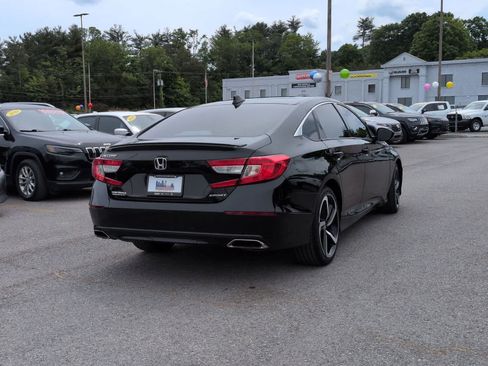 Used 2022 Honda Accord Sport image 8