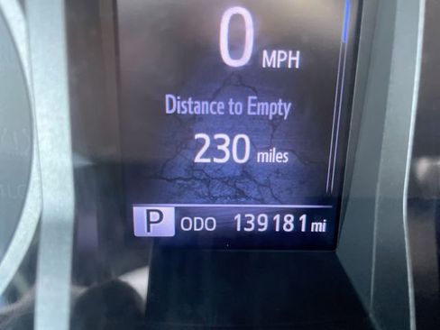 Used 2019 Toyota Tacoma TRD Off-Road image 24