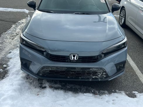 Used 2024 Honda Civic Sport image 4