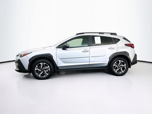 Used 2024 Subaru Crosstrek 2.0i Premium w/ Crosstrek Mirror Package image 4