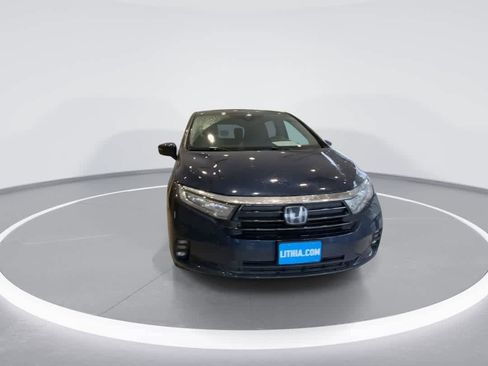 Used 2024 Honda Odyssey Elite image 3