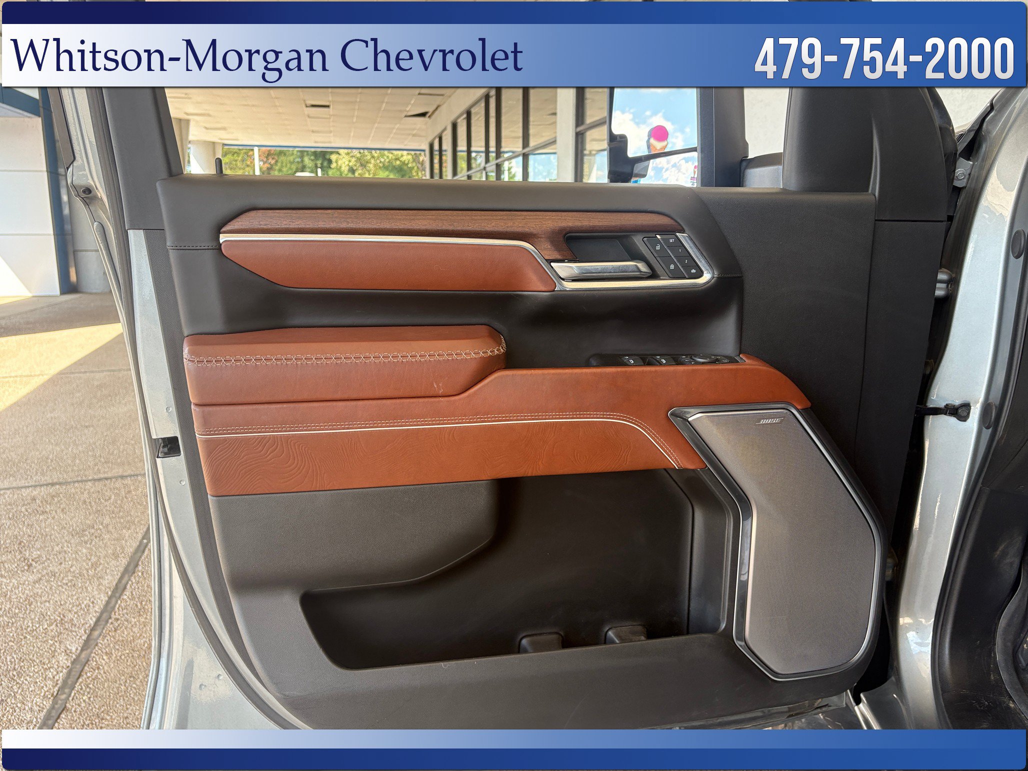 Used 2024 GMC Sierra 2500 Denali Ultimate AWD/4WD image 11
