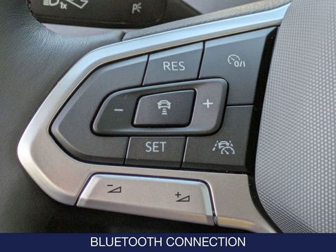 New 2026 Volkswagen Jetta SE image 21