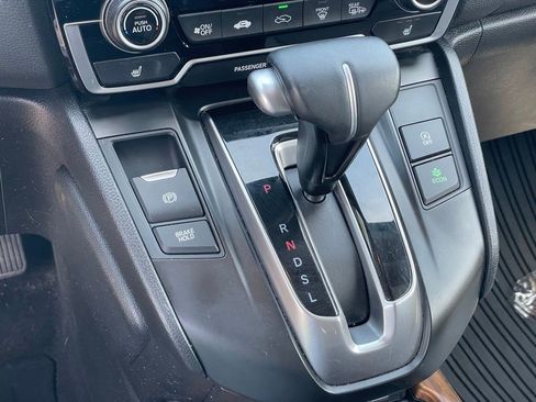 Used 2020 Honda CR-V Touring image 22