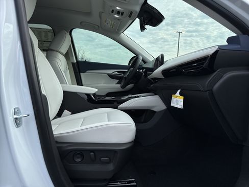 New 2026 Buick Envision Avenir image 30