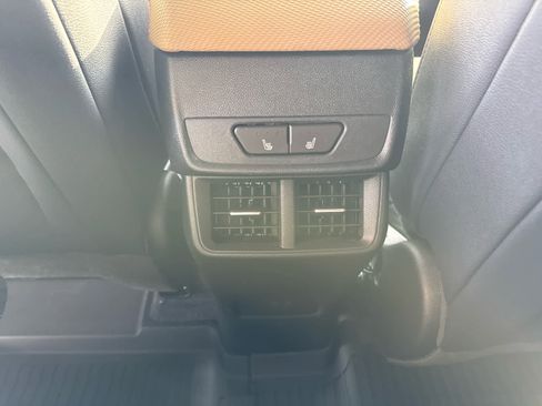 New 2026 Chevrolet Equinox ACTIV w/ Convenience Package III image 35