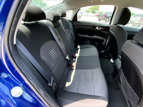 Used 2019 Kia Forte S FWD image 19