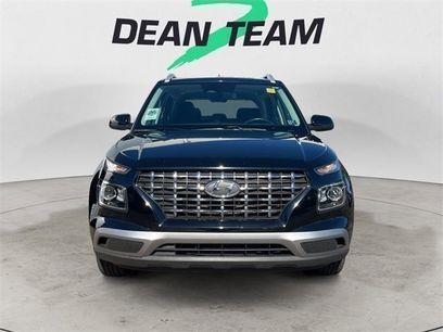 Used 2024 Hyundai Venue SEL