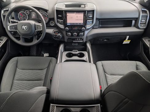 New 2026 RAM 1500 Big Horn AWD/4WD image 8