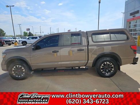 Used 2023 Nissan Titan PRO-4X w/ Pro-4x Convenience Package image 2