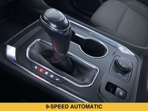 Certified 2019 Chevrolet Traverse LT w/ LPO, Floor Liner Package AWD/4WD image 7