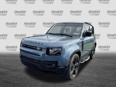 Used 2023 Land Rover Defender 90 X-Dynamic SE AWD/4WD image 6