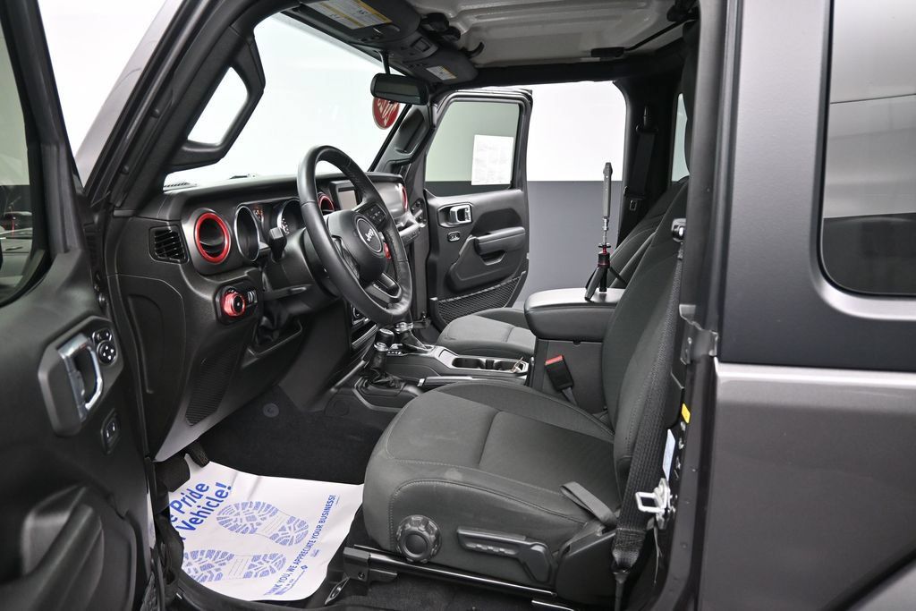 Used 2023 Jeep Wrangler Sport AWD/4WD image 26