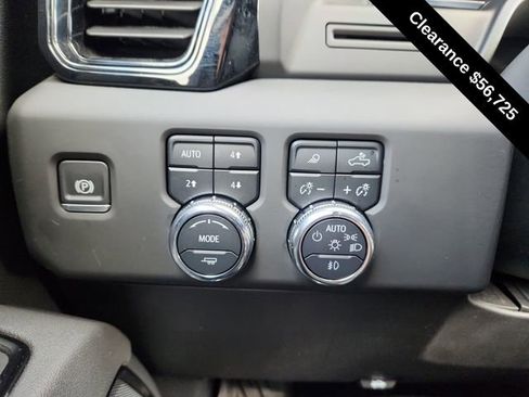 Used 2025 GMC Sierra 1500 AT4 w/ AT4 Premium Package image 36