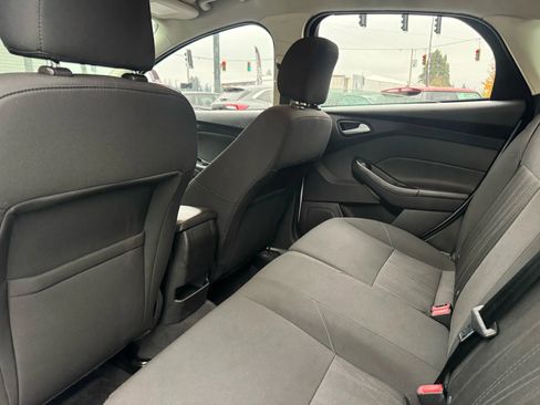 Used 2015 Ford Focus SE image 15