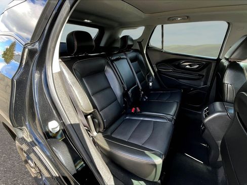 Used 2023 GMC Terrain AT4 w/ Infotainment Package II image 16