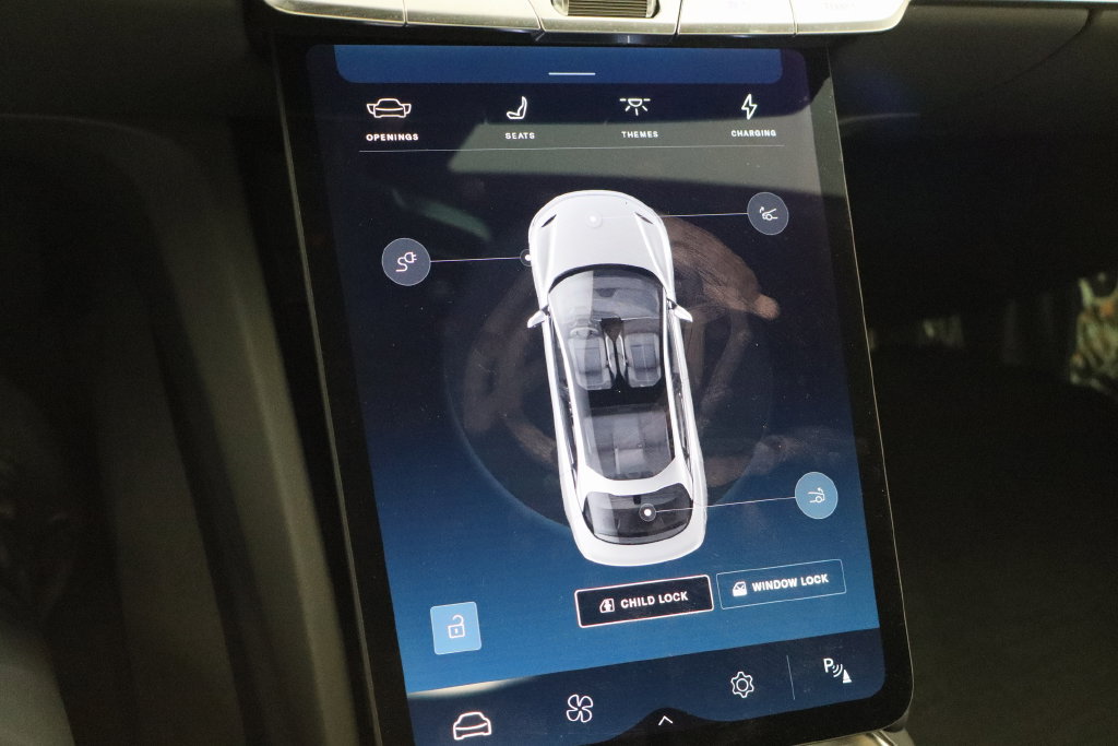 Used 2024 Lucid Air Pure RWD image 29