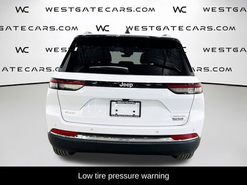 New 2025 Jeep Grand Cherokee Laredo w/ Luxury Tech Group I image 7