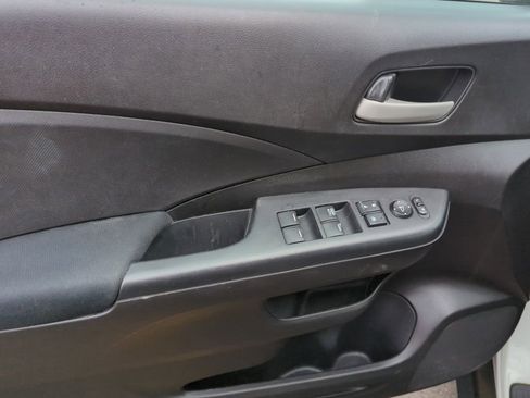 Used 2016 Honda CR-V LX image 8