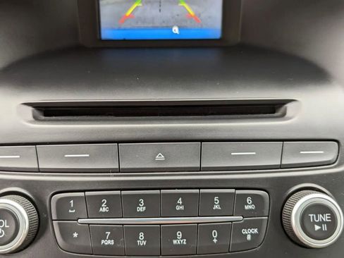 Used 2015 Ford Focus SE image 18