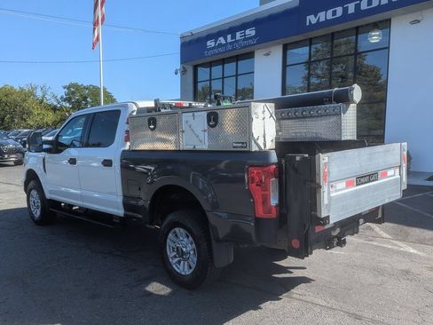 Used 2019 Ford F250 XLT AWD/4WD image 10