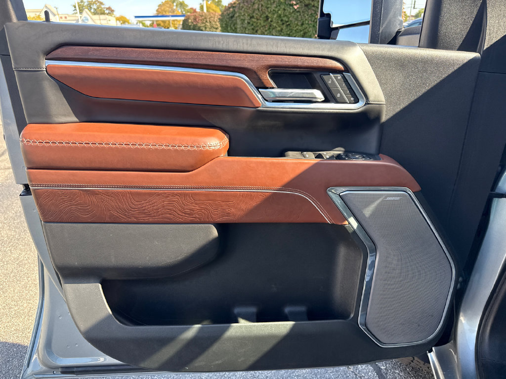 Certified 2025 GMC Sierra 2500 Denali Ultimate w/ Max Trailering Package AWD/4WD image 13