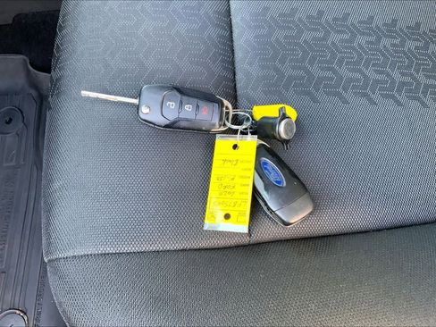 Used 2020 Ford F150 XLT w/ Equipment Group 302A Luxury AWD/4WD image 14