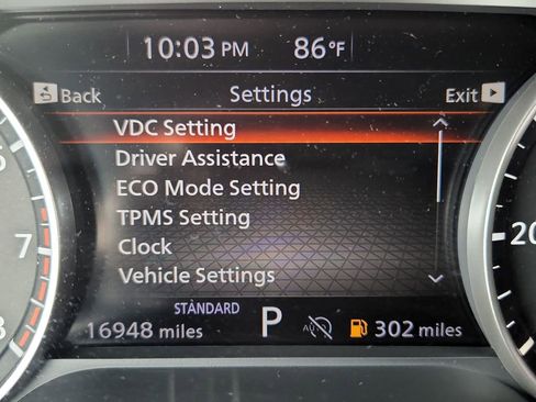 Used 2025 Nissan Pathfinder SV FWD image 27