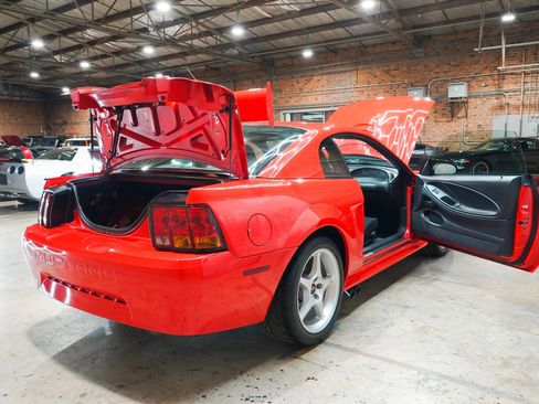 Used 2000 Ford Mustang Cobra RWD image 30