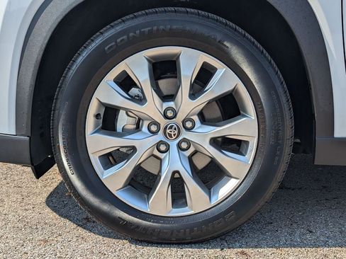 Certified 2026 Toyota Grand Highlander AWD Hybrid image 35