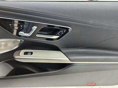 Used 2025 Mercedes-Benz CLE 300 4MATIC Cabriolet image 30