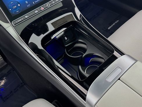 New 2026 Mercedes-Benz GLC 300 image 5