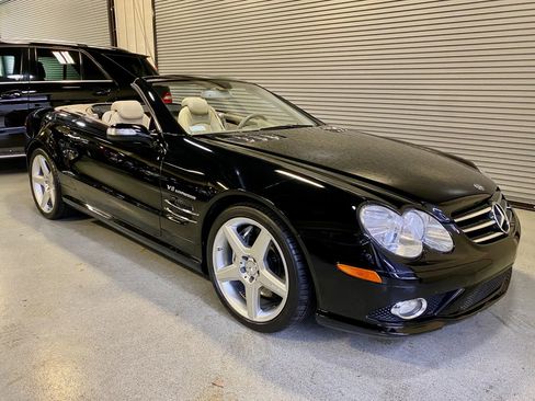 Used 2007 Mercedes-Benz SL 55 AMG image 6
