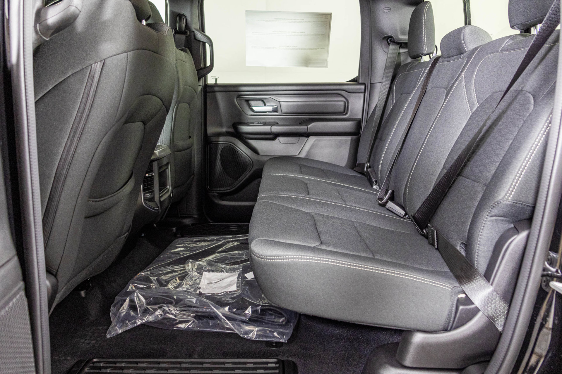 New 2026 RAM 1500 Express AWD/4WD image 34